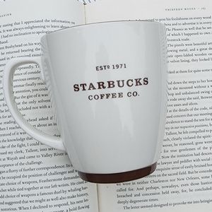 Starbucks Coffee Co. - 18 oz. Mug - 2006 - Est. 1971 - Ivory & Mocha Color